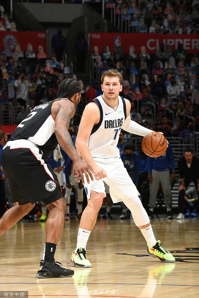 耀与尊严的 耀与尊严的